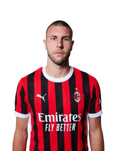 strahinja-pavlovic-rosa-squadra-2025-2026