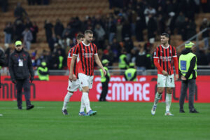 Milan, ecco i fischi di San Siro dopo il deludente 0-0 con la Juventus...