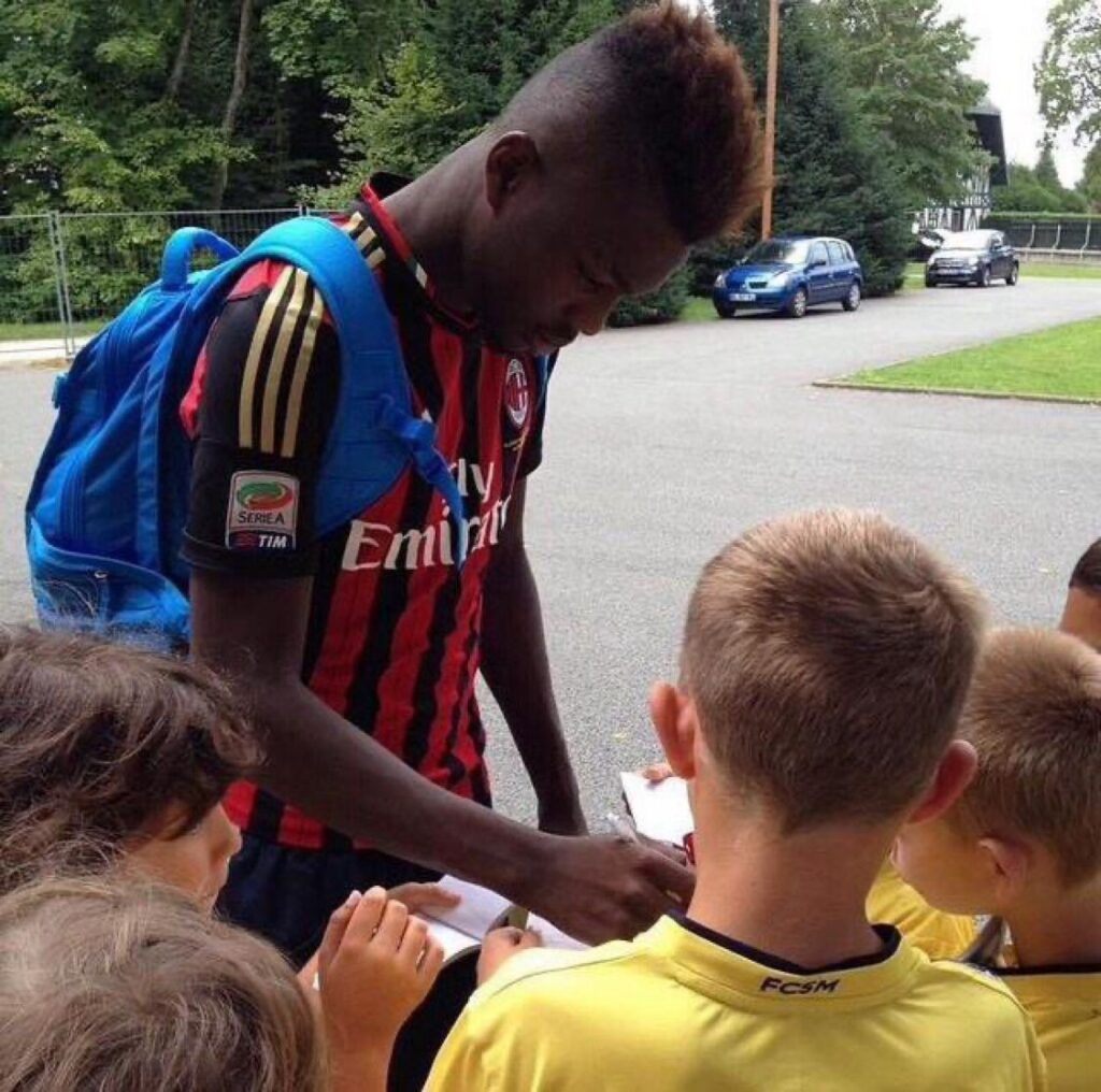 a925905a-c314-4e37-bddb-387b446543bf