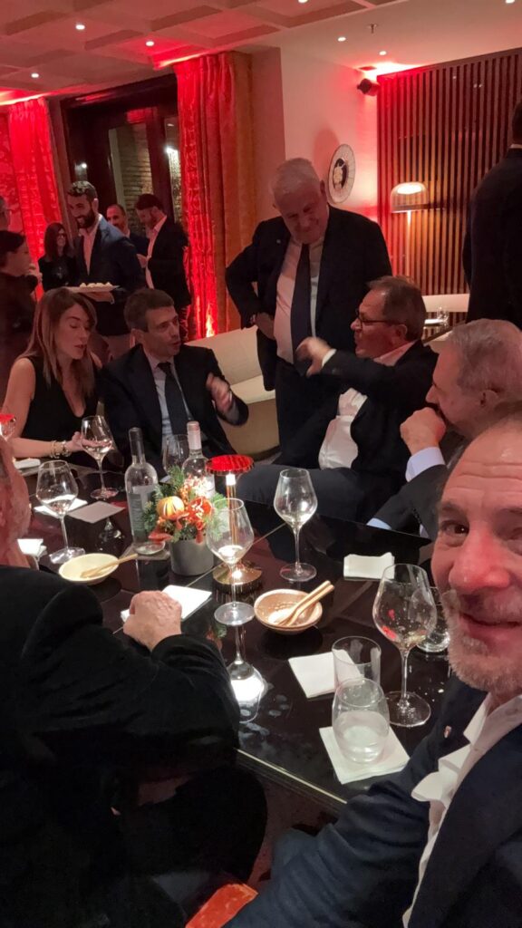 MILAN CLUB PARLAMENTO