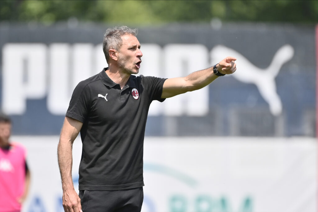 AC Milan U19 v Genoa U19 - Primavera 1