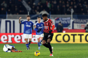 Emerson-Milan-infortunio-protesta-social