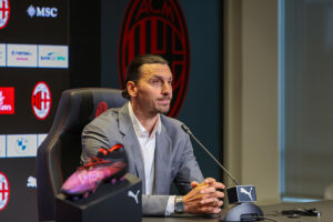 AC Milan New Signing Kyle Walker Press Conference