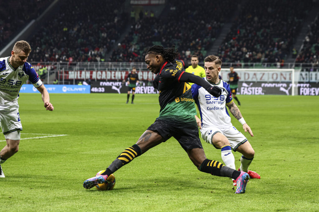 milan-verona-diretta-live-partita-risultato-finale-dazn-sky-gazzetta-serie-a