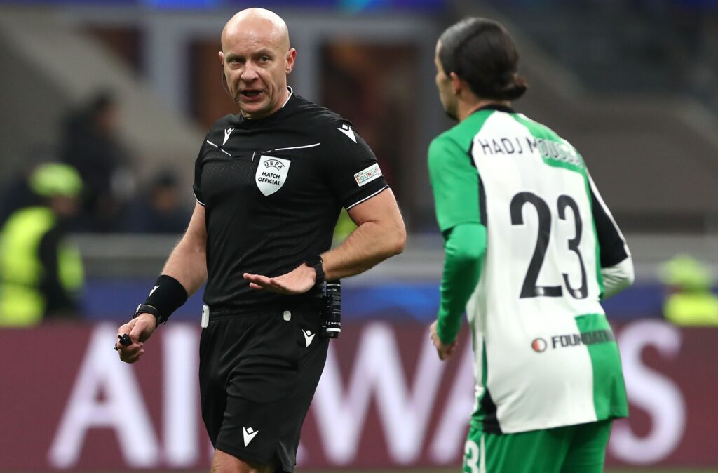 milan-champions-league-errori-arbitrali-uefa-marciniak-theo-hernandez-moder-feyenoord