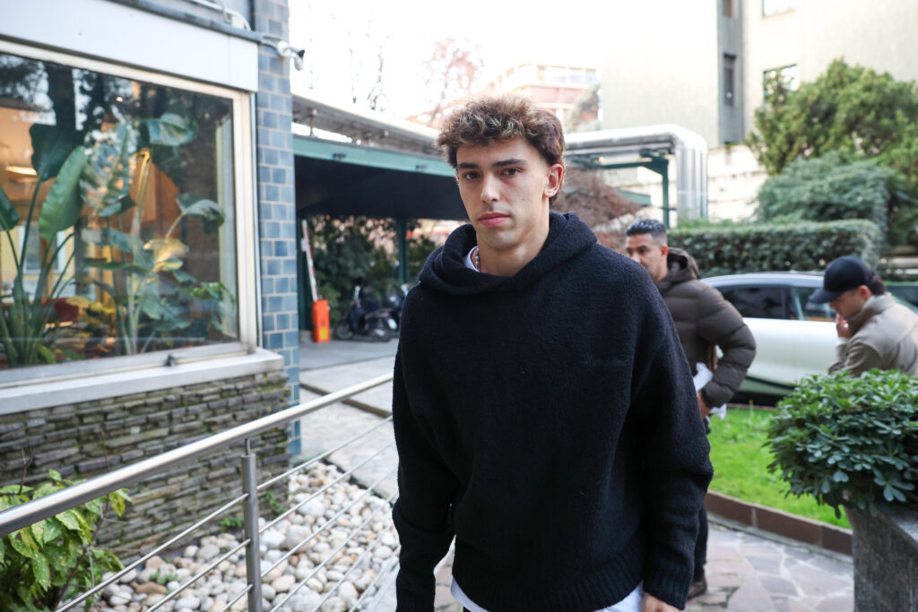 Milan-calciomercato-João-Felix-visite-mediche-presentazione