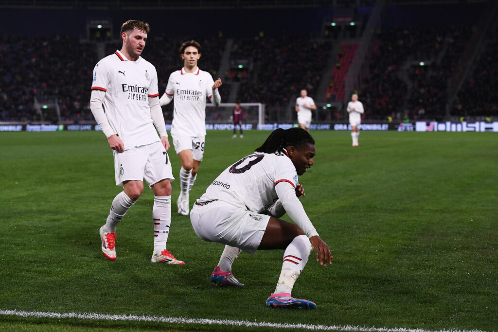 milan-polemica-social-maglia-4°-kit-off-white-spiegazione-significato