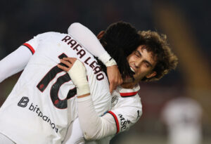 leao-dal-primo-minuto-o-a-gara-in-corso-il-responso-del-2025-è-eloquente