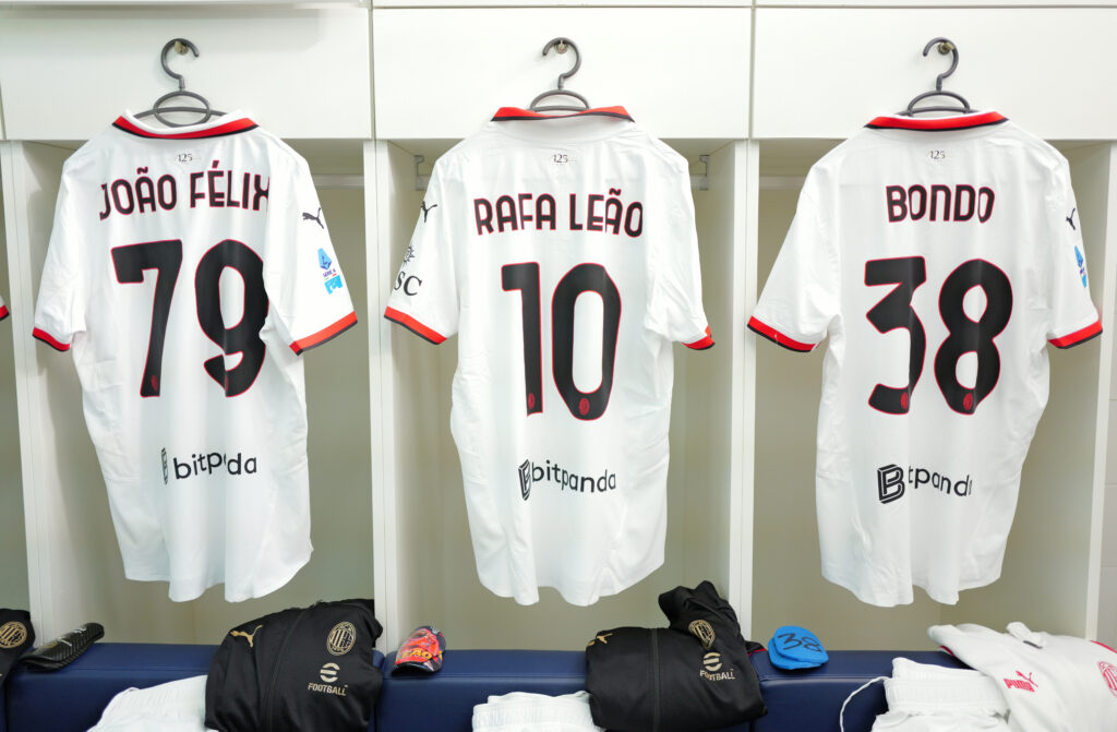 serie-a-lecce-sky-milan-gazzetta-formazioni-dazn-ufficiali-ultima-ora-news-bondo-reijnders-pulisic-leao-conceicao