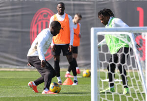 milan-calciomercato-edizione-2025-2026-allegri-tare-maignan-theo-reijnders-leao