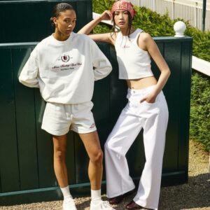 milan-presentata-linea-dabbigliamento-dedicata-al-pubblico-femminile-womens-collection