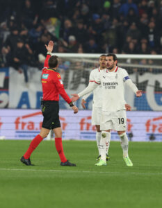 milan-tra-limiti-evidenti-e-torti-arbitrali-la-verita-sta-nel-mezzo-analisi-dirigenza