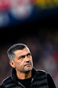 Sergio Conceicao con il Milan, 16 vittorie, 5 pareggi e 10 sconfitte