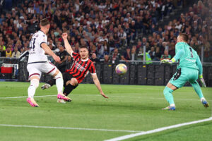 milan-bologna-coppa-italia-jovic-gol-numeri-carriera-italiano-finali-diretta-live-risultato-news