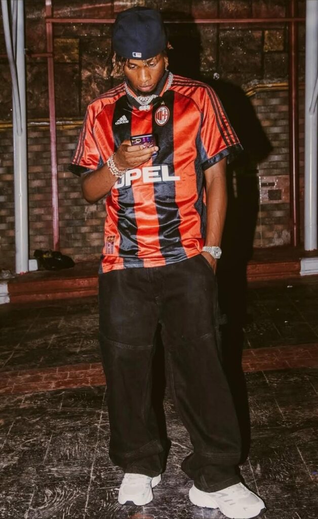 Chukwueze Milan Instagram verticale