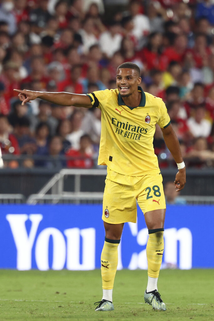 il-presidente-del-como-confermo-volevamo-theo-mi-piace-leao-nei-giorni-buoni-dichiarazioni-intervista-ultima-ora