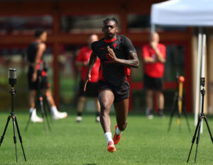 leao-risponde-a-critiche-antonio-cassano-x-milan