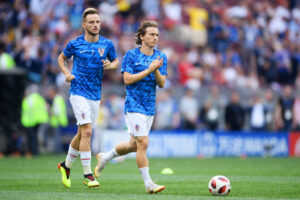 luka-modric-omaggio-ivan-rakitic-storia-croazia-nazionale