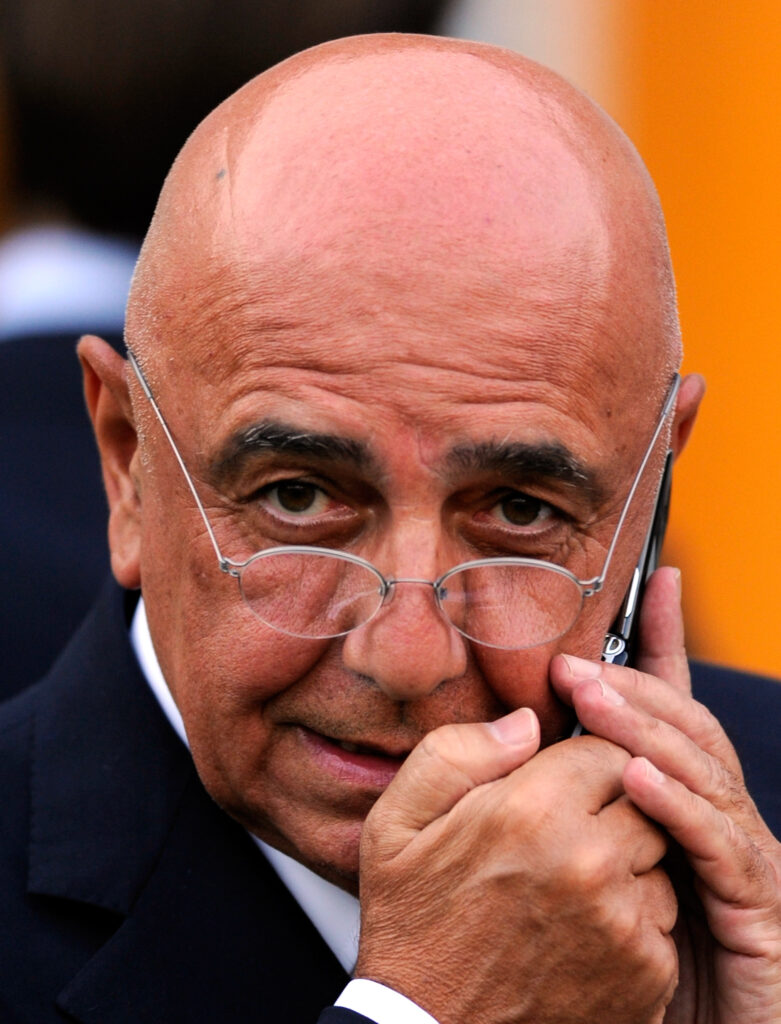 AC Siena vs AC Milan - Serie A 2009/2010