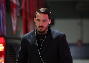 vlahovic-hojlund-paolo-busardo-e-il-milan-la-notizia-esclusiva-di-calciomercato-bennacer-news-dettagli-ingaggio-cifre-prestito-operazione-trattativa-indiscrezione-furlani