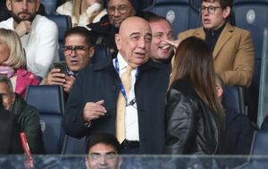 adriano-galliani-storia-carriera-trofei-milan-monza-berlusconi-calciomercato-condor-ibrahimovic-calcio-amarcord-citazioni-serie-a-vicepresidente-red-bird-cardinale