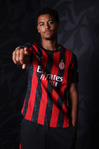 koni-de-winter-intervista-milan-tv