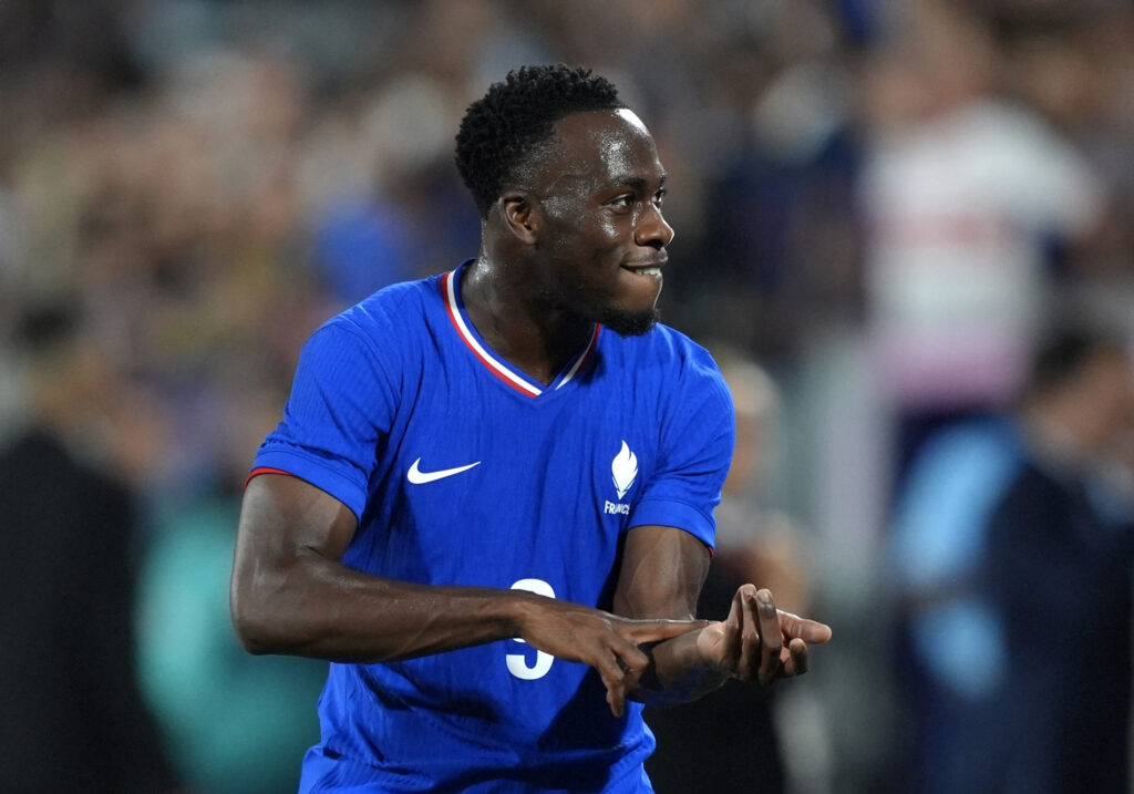 kalimuendo-chi-e-obiettivo-attaccante-milan-carriera-costo-cifra-prezzo-giuroud-rennes-transfermarkt-statistiche-rendimento-caratteristiche-identikit-ruolo