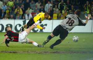 FUSSBALL: UEFA POKAL 01/02, BORUSSIA DORTMUND - AC MAILAND