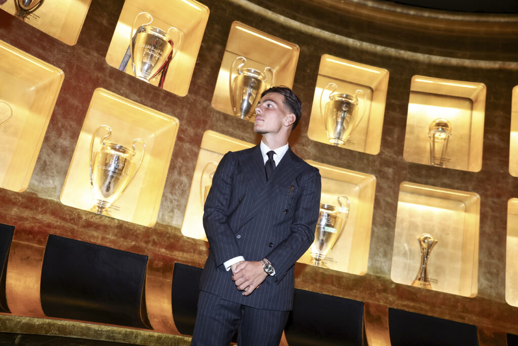 AC Milan Unveil New Signing Ardon Jashari