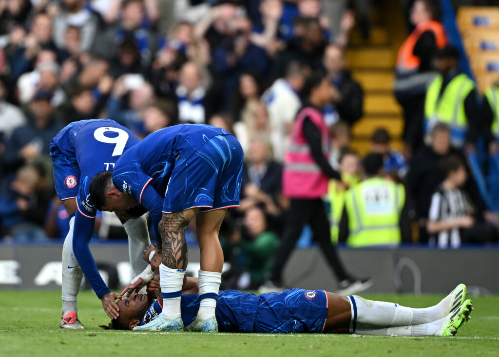 come-ti-viene-in-mente-passare-da-vlahovic-a-nkunku-milan-calciomercato-news-ultima-ora-chelsea-cifre-ufficiale-prezzo-costo-chi-e-storia