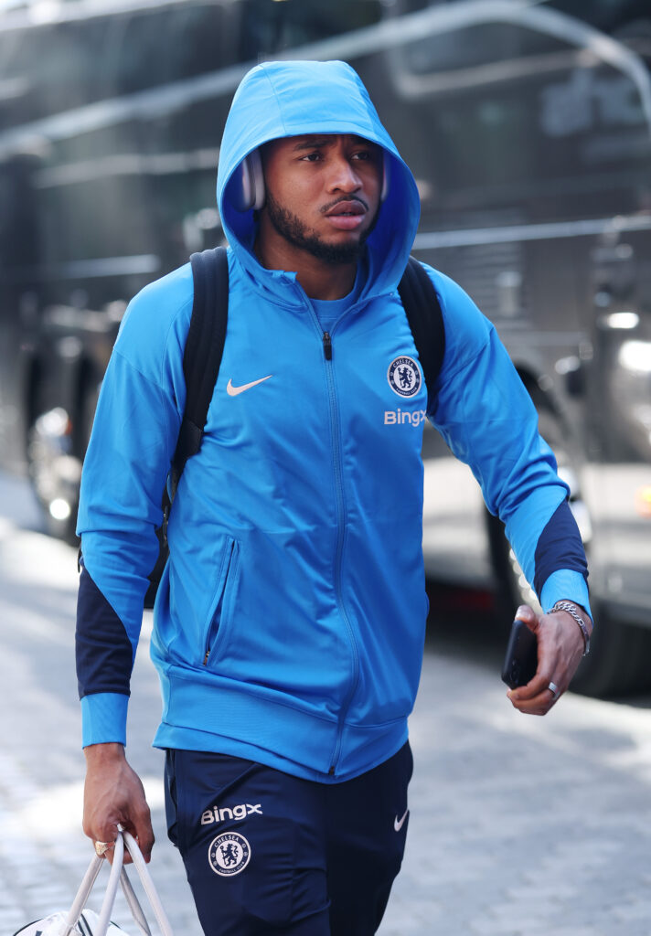 come-ti-viene-in-mente-passare-da-vlahovic-a-nkunku-milan-calciomercato-news-ultima-ora-chelsea-cifre-ufficiale-prezzo-costo-chi-e-storia