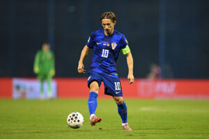 luka-modric-un-assist-e-la-190-presenza-con-la-croazia-come-regalo-per-i-quaranta-anni-news-milan