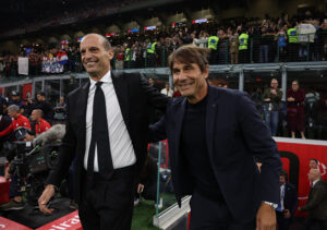 testa-a-testa-conte-allegri-per-il-miglior-allenatore-dottobre-gasperini-e-chivu-puntano-al-sorpasso