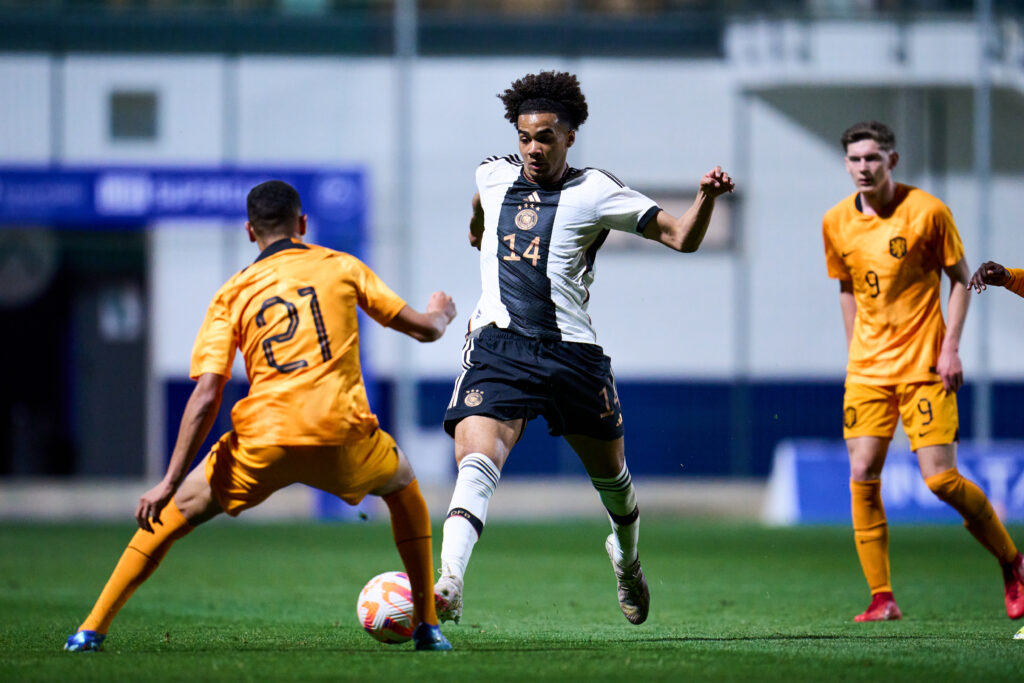 odogu-milan-wolfsburg-acquisto-cifre-operazione-costo-ufficiale-news-ufficialita-comunicato-chi-e-quanti-anni-ha