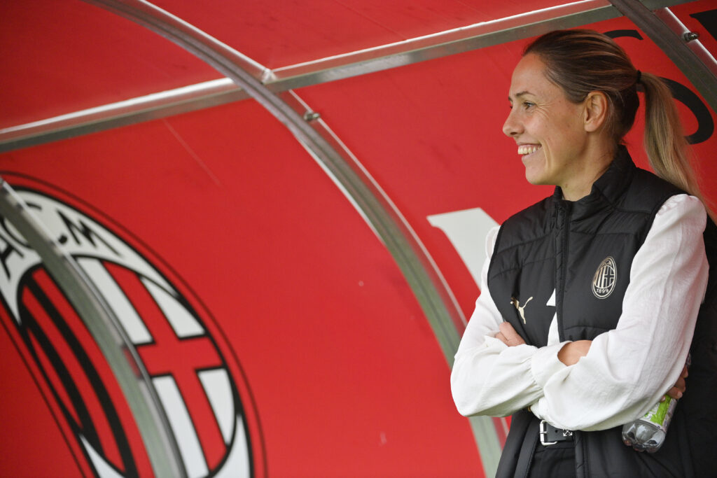 il-mondo-calcistico-di-suzanne-bakker-e-la-filosofia-del-milan-femminile