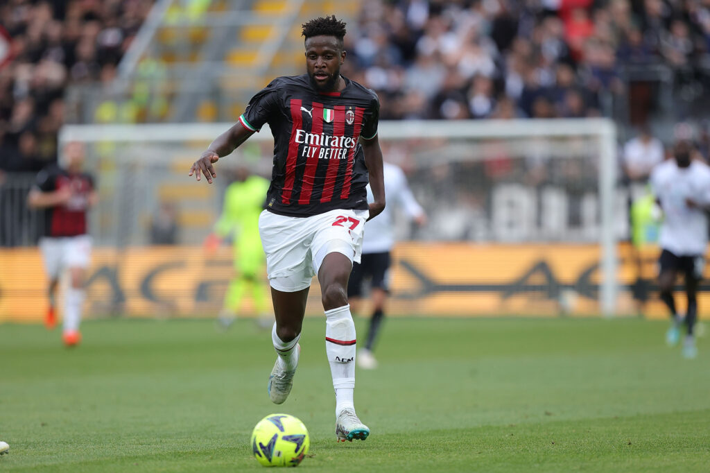 milan-origi-contratto