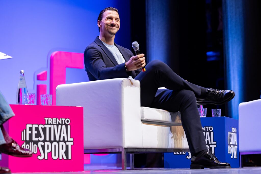 ibrahimovic-sullo-spogliatoio-allegri-e-leao