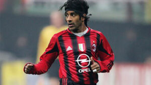 C'è sempre il calcio nella mente di Vikash Dhorasoo: ancora un libro...