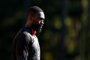 tomori-rientra-nel-milan-a-bergamo-con-vista-sul-nuovo-contratto