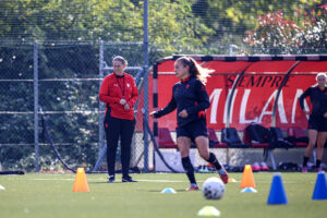 suzanne-bakker-intervista-genoa-milan-tv