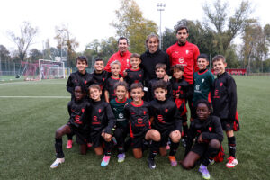 un-martedi-speciale-tutte-le-foto-di-modric-nel-vivaio-rossonero-del-Vismara