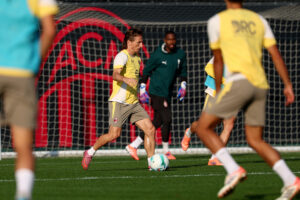 Gimenez in gruppo dopo il Messico: oggi a Milanello, tutte le foto