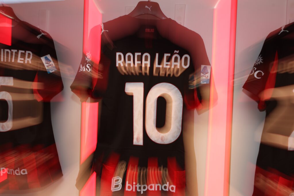 milan-fiorentina-serie-a-formazioni-ufficiali-chi-gioca-arbitro-var-dazn-sky-leao-kean-pioli-allegri