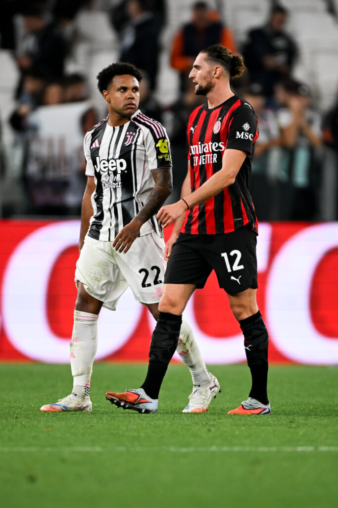 milan-valore-maglia-ricavi-sponsor-incasso-soldi-emirates-bitpanda-msc-news-serie-a-ultima-ora