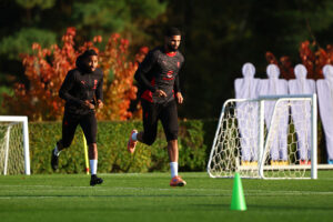 milan-roma-attacchi-in-bilico-ewan-ferguson-out-nkunku-loftus-insieme