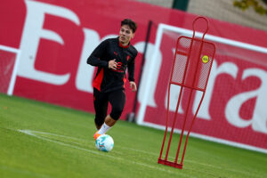 Oggi a Milanello, Estupinan e Jashari in gruppo: tutte le foto