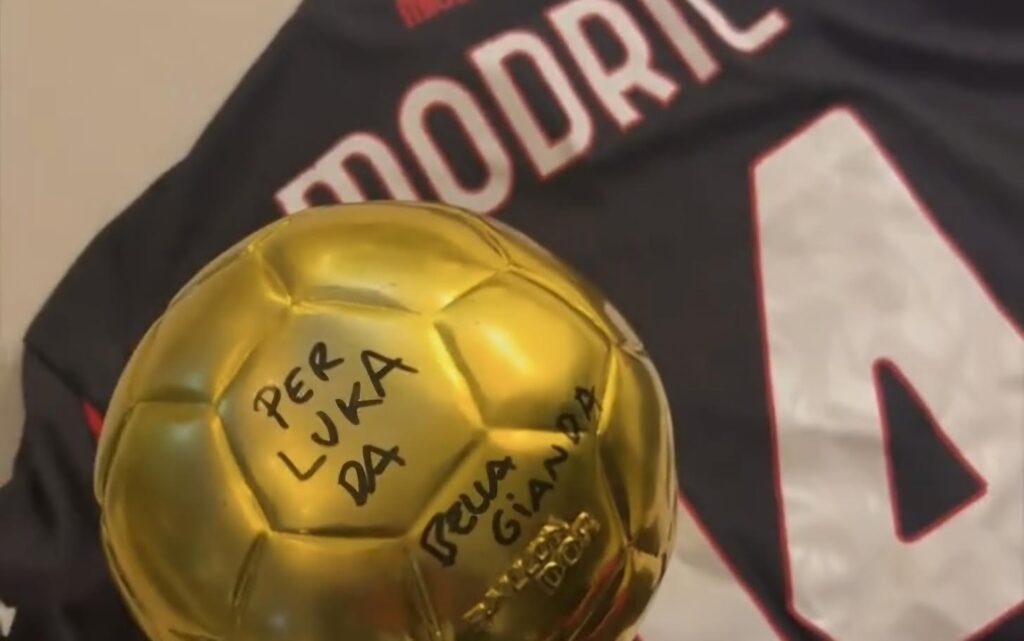 culatello-e-pallone-doro-parma-il-rito-e-la-consegna