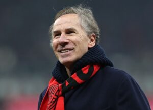 viva-la-vita-tutti-aggrappati-al-post-social-di-franco-baresi