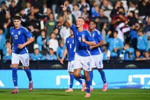 Under 21, Camarda ancora in gol: poi un fastidio alla coscia