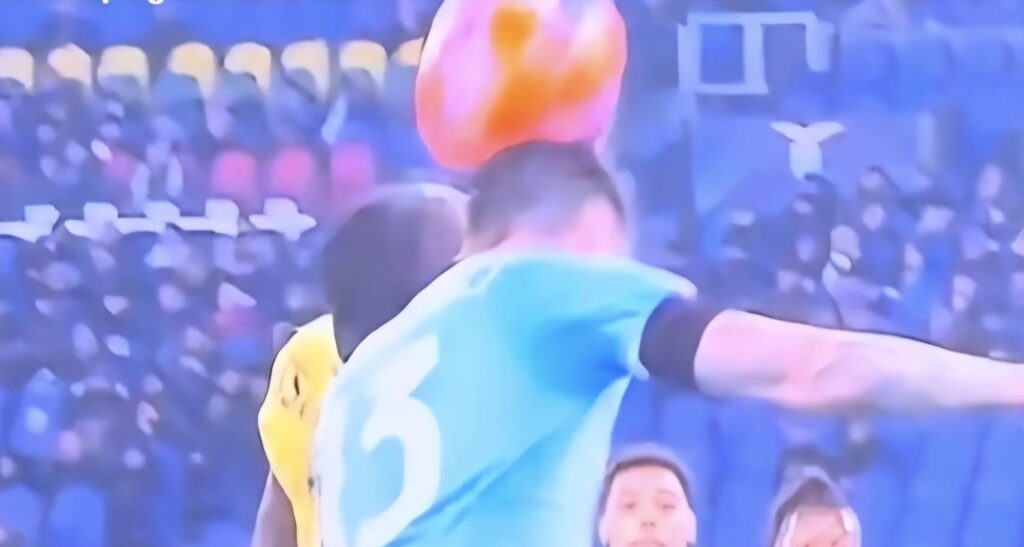 il-calcio-dangolo-del-gol-lazio-lultimo-tocco-era-stato-di-romagnoli